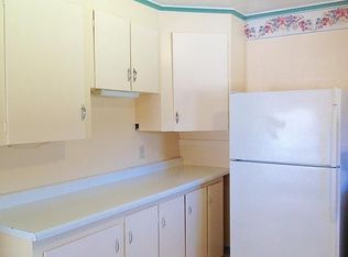 607 W 3rd St, Hoquiam, WA 98520