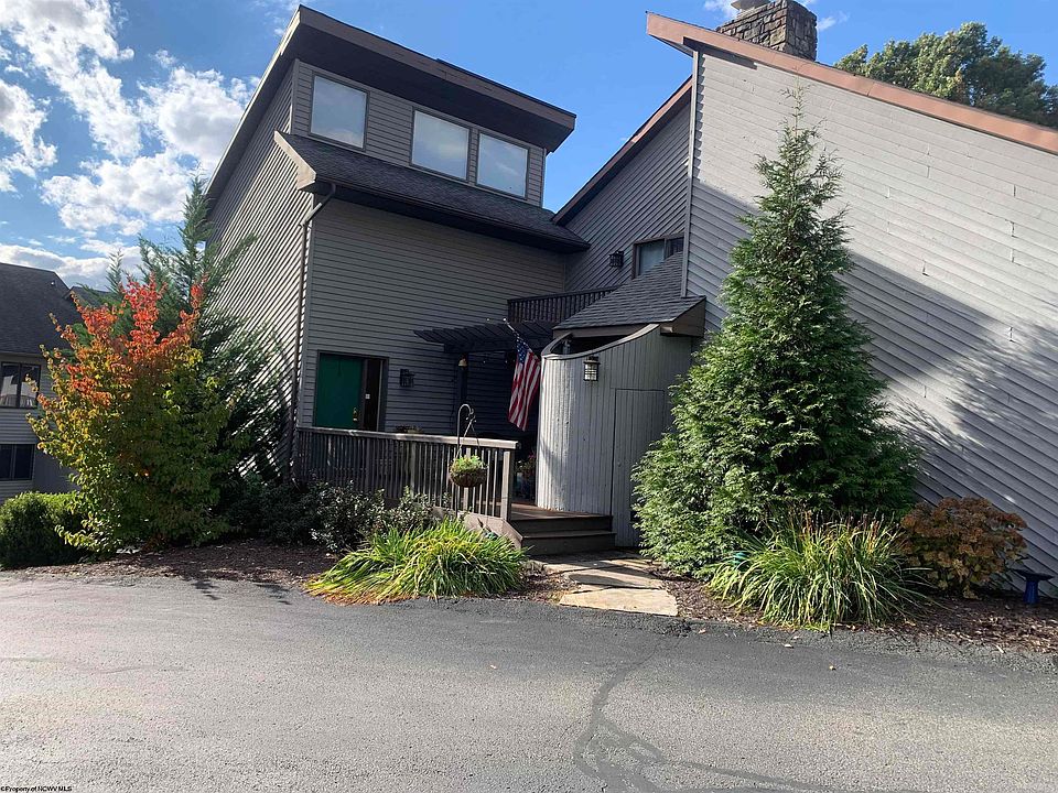 1st image of 401 Lakeview Dr
