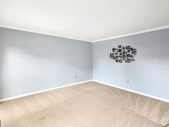3rd image of 4612 Granite Dr