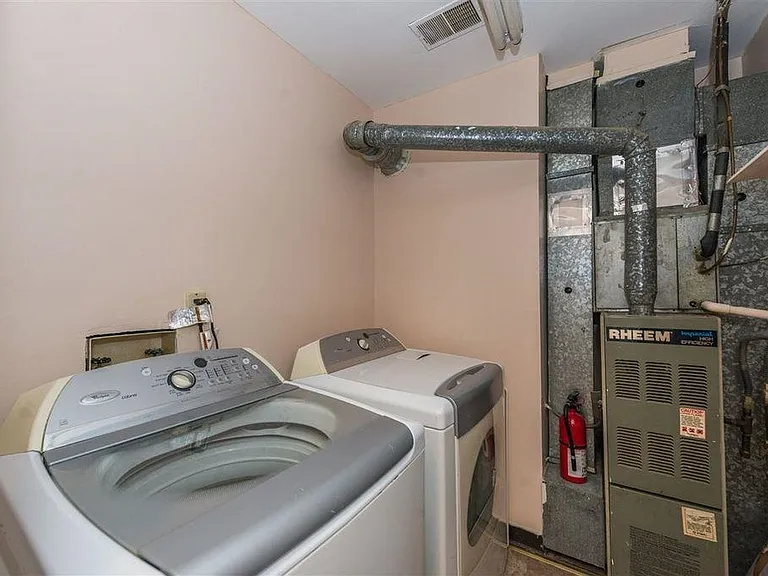 45 Dogwood St — Photo 10