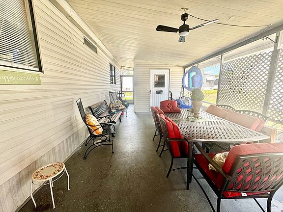 4th image of 2235 Miramont Cir