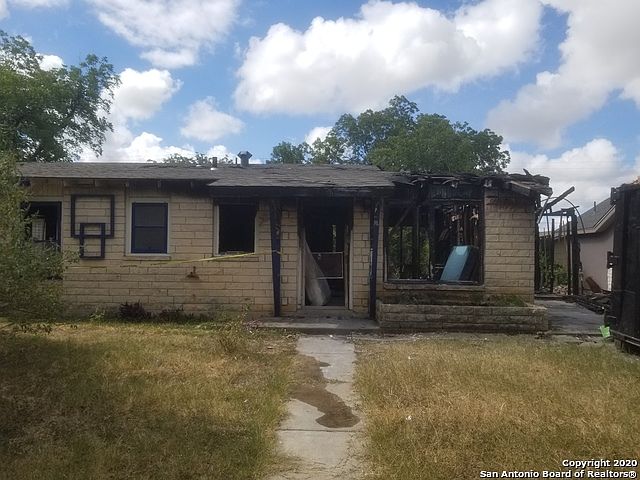 1st image of 466 Kate Schenck Ave
