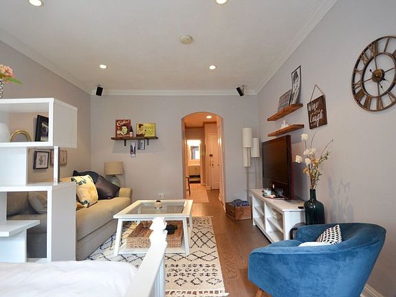 2nd image of 343 E 51st St APT 3B