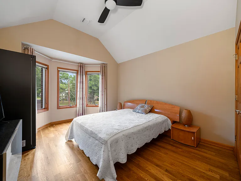 325 Cooper Pl — Photo 24