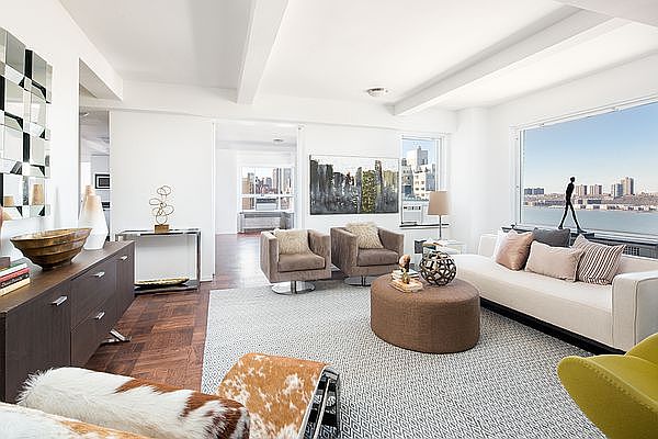 1st image of 411 W End Ave #16CD