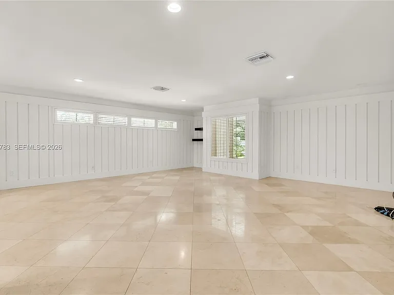 451 Ridge Rd — Photo 20