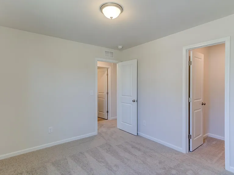820 Bellewood Gardens Dr — Photo 34