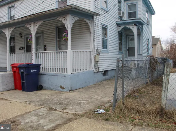 23 River St, Bridgeton, NJ 08302