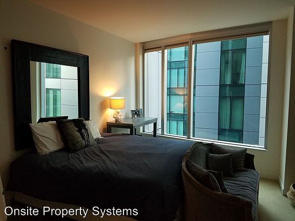 5th image of 301 Main St Unit 6D