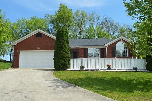 2nd image of 2320 Candies Ln NW
