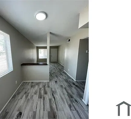 115 W Inglewood St #1