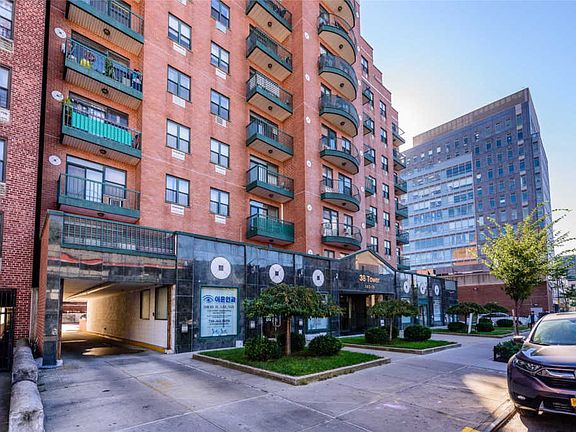 2nd image of 14218 38th Ave APT 5B