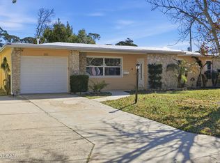 1825 Biscayne Ave, South Daytona, FL 32119