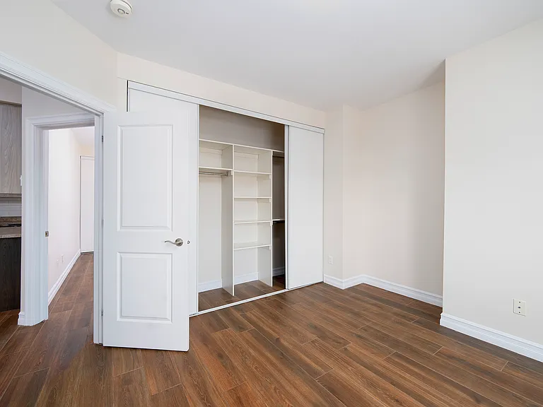 162 Cambridge St N #35 — Photo 18