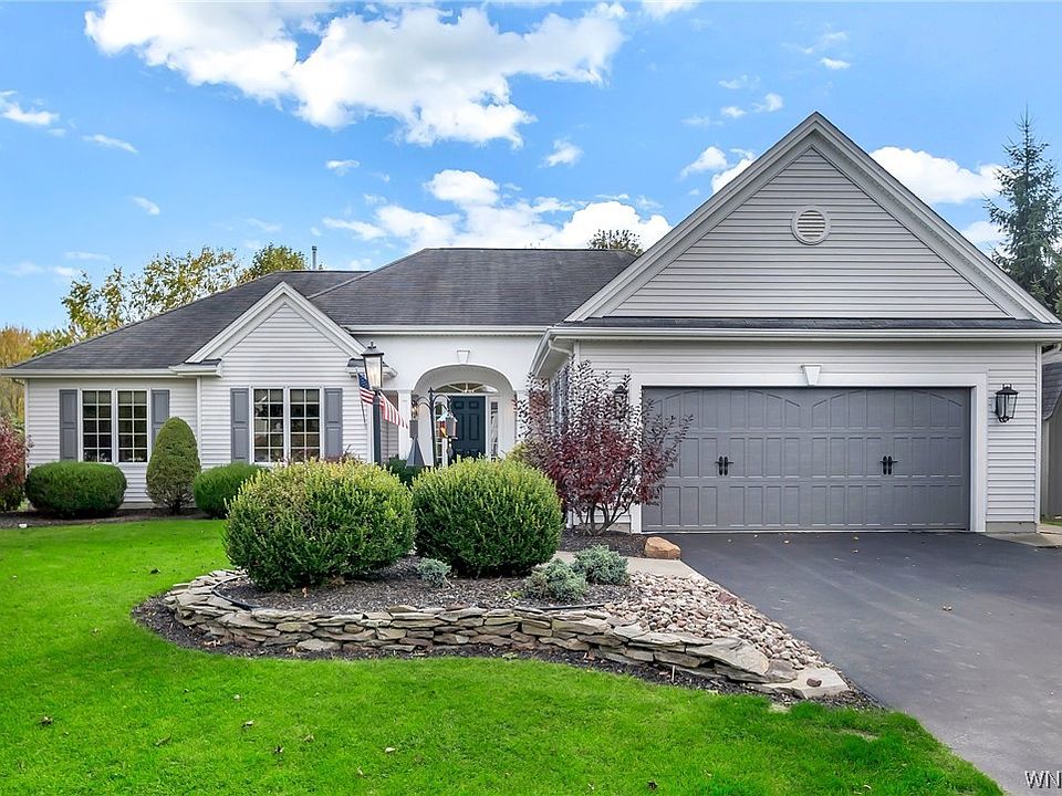 1st image of 1314 Majestic Woods Dr