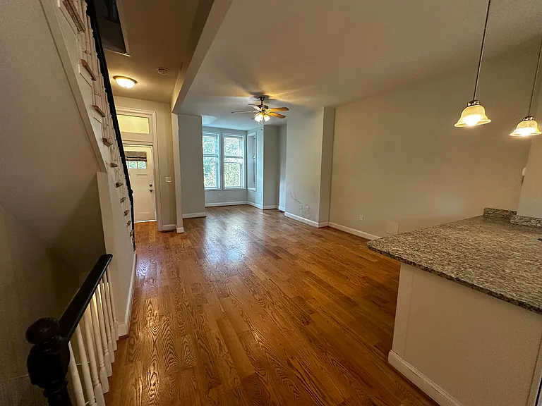 38 K St NW — Photo 3