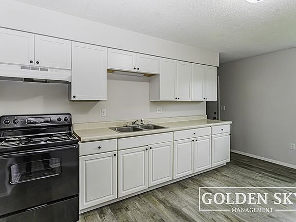 3rd image of 6321 E Piccadilly Rd #6321