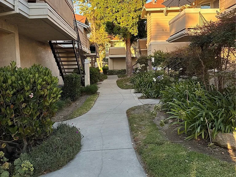 12620 Briarglen Loop #I — Photo 5