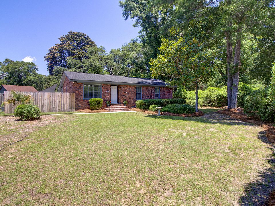 1st image of 1144 Wyndham Rd