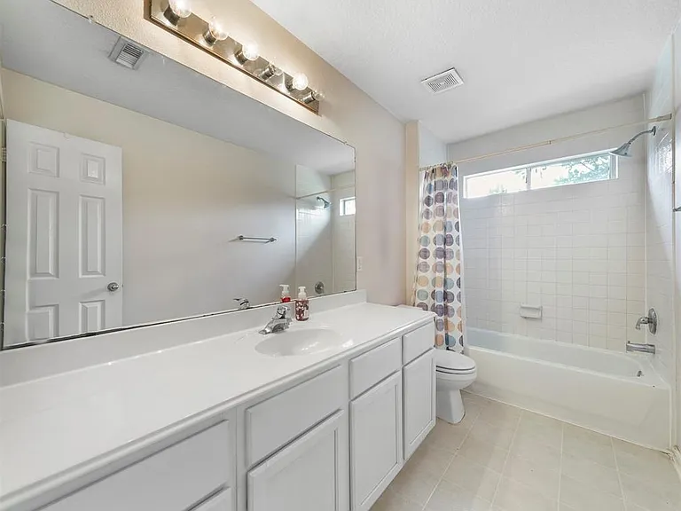 25719 Bearborough Dr — Photo 18