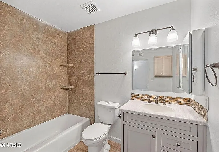 2137 E Apollo Ave — Photo 25