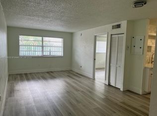444 SW 4th St APT 102, Miami, FL 33130