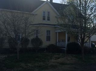 94 12th St, Lowell, MA 01850