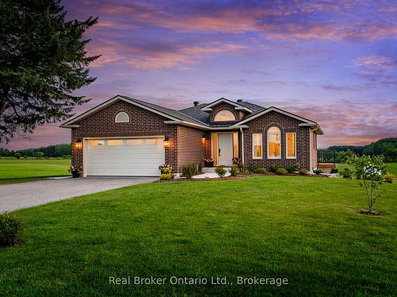 2nd image of 930 Marshall Rd