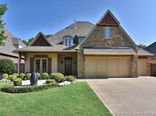 7501 E 97th St, Tulsa, OK 74133