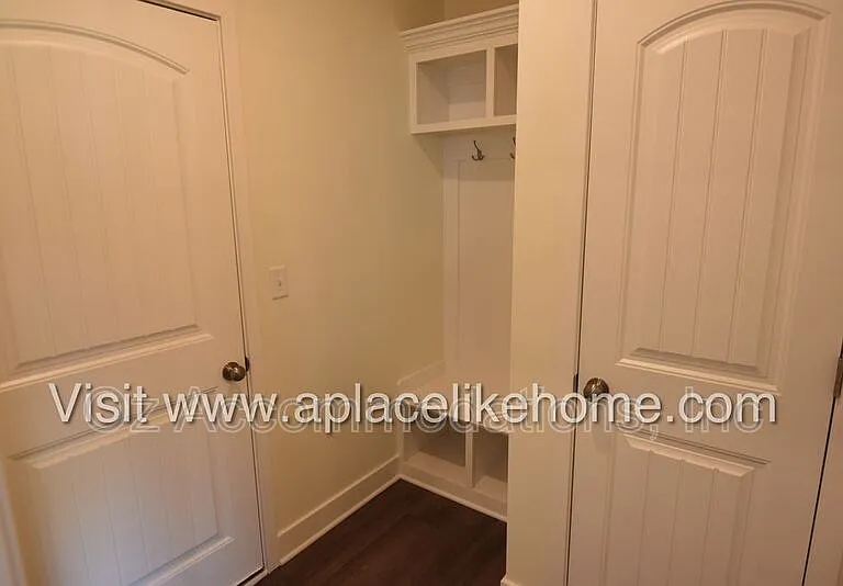 4008 NW 95th Ter — Photo 12