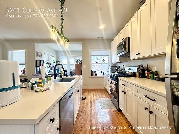 4th image of 5201 W Cullom Ave #3