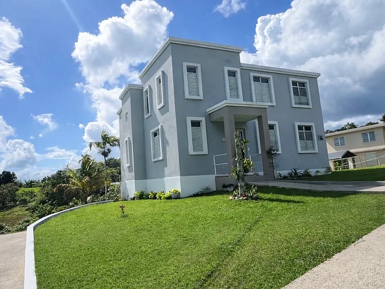 11 Camino Real — Photo 2