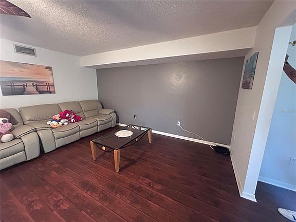 3rd image of 150 El Dorado Dr #208