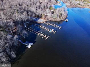 Hensley, Mineral, VA 23117