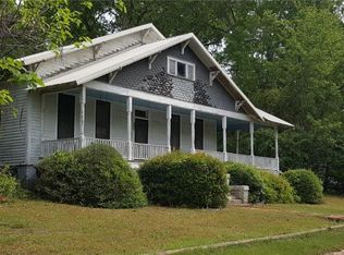 214 Cook St, Sandersville, GA 31082