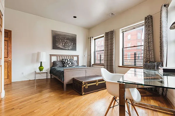 Rented by Harmonycity Corp. | media 24