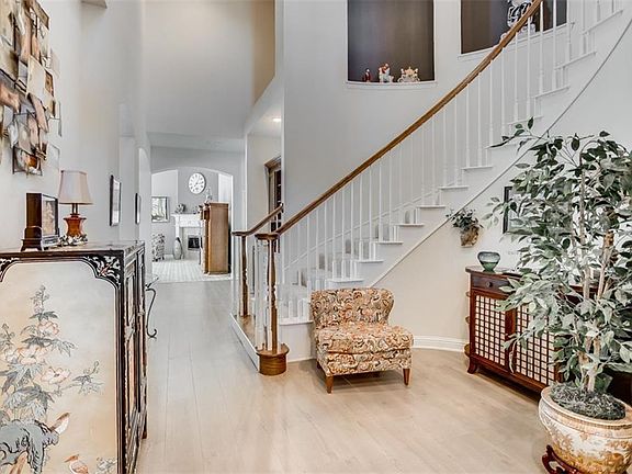4th image of 8001 Brentwick Cir