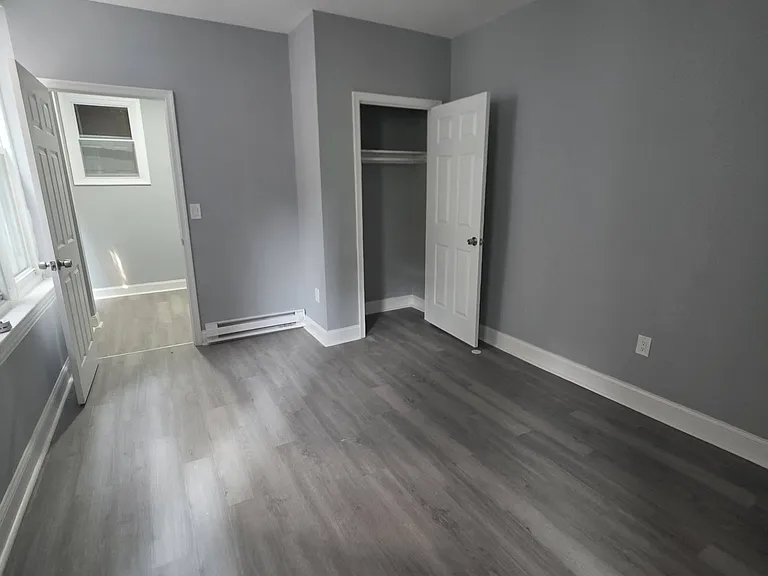 4542 N 19th St #1 — Photo 7