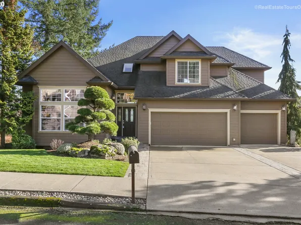 2025 NW Sierra Ln, Camas, WA 98607