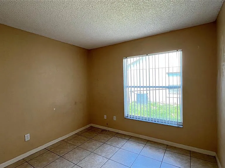 1547 Oak Hill Trl — Photo 15