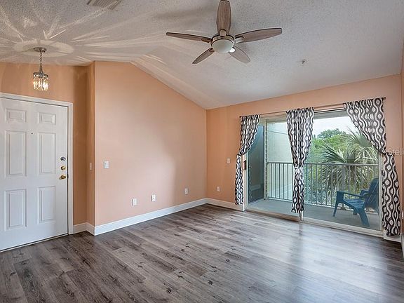 3rd image of 1920 Summer Club Dr APT 314