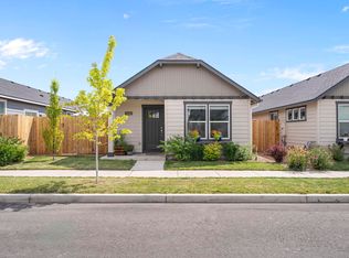 2542 NW Teak Pl, Redmond, OR 97756