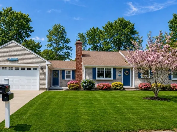14 Timber Ln, South Dennis, MA 02660