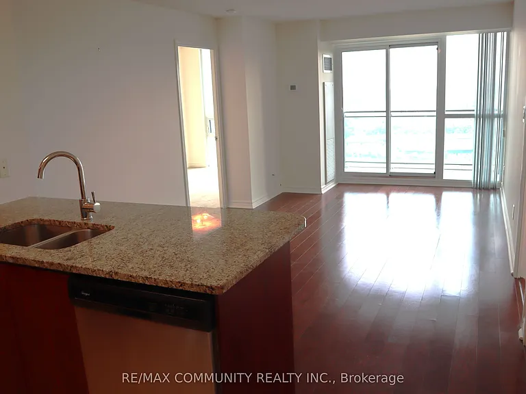88 Grangeway Ave #2207 — Photo 2
