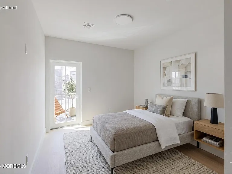 9 Wharf Ave #1 — Photo 12