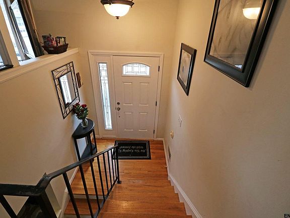 3rd image of 44 Gail Ave