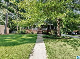 105 Dawn Cir, Trussville, AL 35173