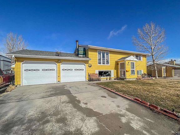 2nd image of 4915 Antelope Dr