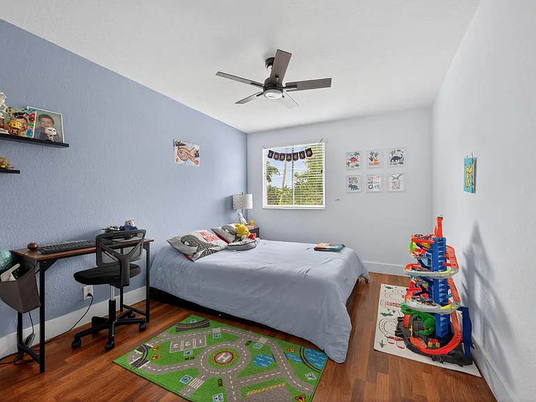 1374 Canary Island Dr — Photo 39
