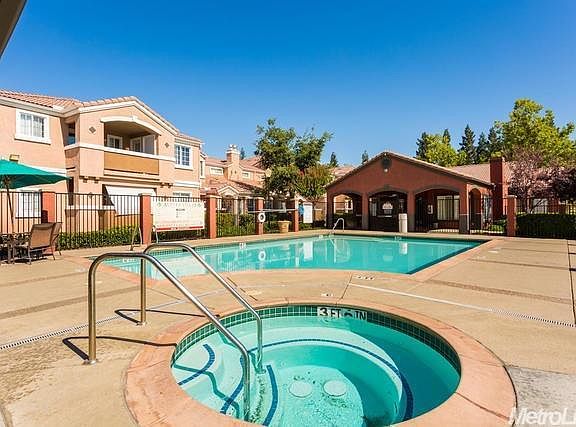 5th image of 885 Halidon Way APT 1400